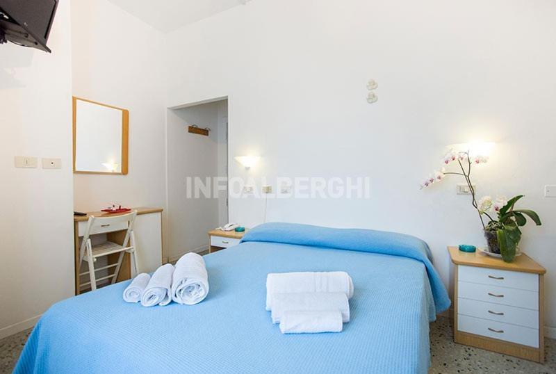 B&B Hotel Lucciola Cattolica Exterior foto